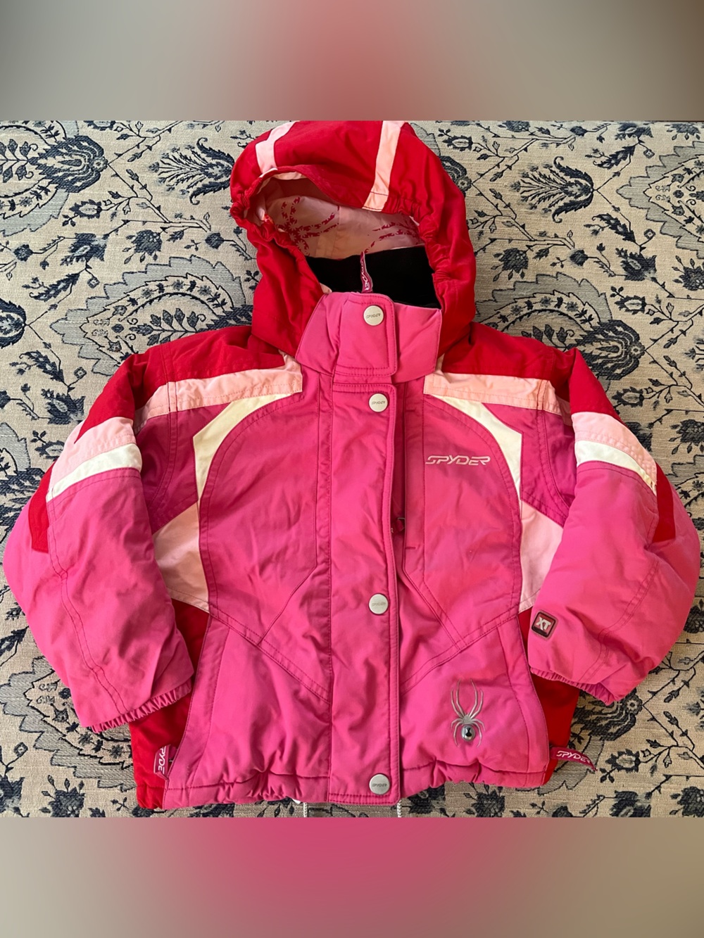 Itsy Bitsy Spyder girls' winter ski jacket 
Size 5